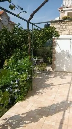 Apart Daire (Milo - 50m from the sea - A1(2))