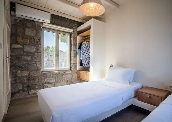 Family Suite with outdoor private pool and sea view