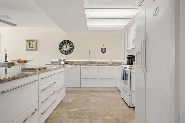 Ev, Birden Çok Yatak, Mutfak, Okyanus Manzaralı (Milrose Beach House)