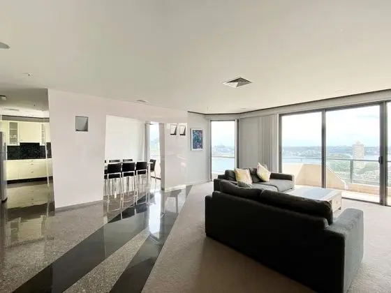 Superior Apart Daire, 3 Yatak Odası, Balkon, Liman Manzaralı