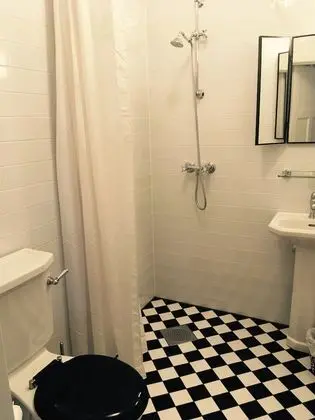 Tek Büyük Yataklı Oda (South)