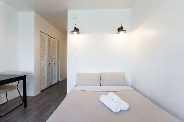 Comfort Stüdyo, Avlu Manzaralı