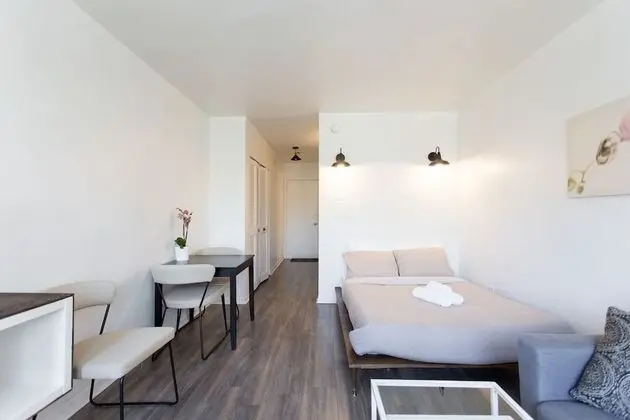 Comfort Stüdyo, Avlu Manzaralı