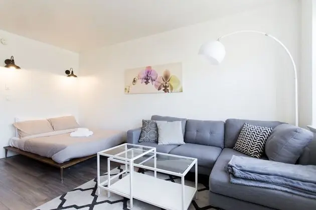 Comfort Stüdyo, Avlu Manzaralı