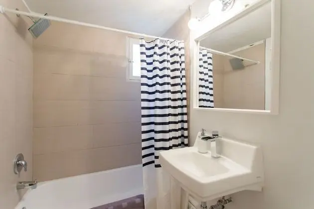 Comfort Stüdyo, Avlu Manzaralı