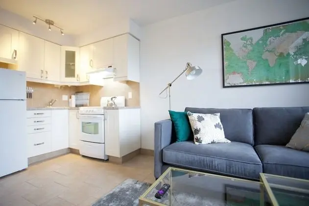 Standard Stüdyo Süit, Avlu Manzaralı