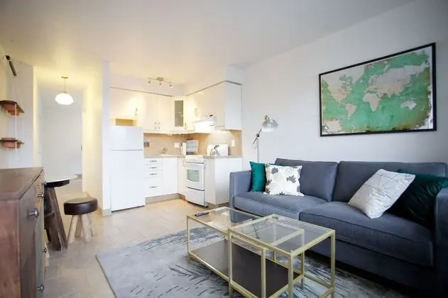 Standard Stüdyo Süit, Avlu Manzaralı