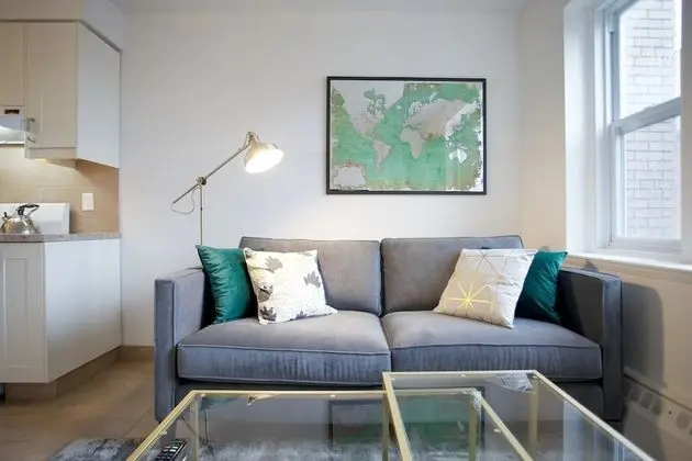 Standard Stüdyo Süit, Avlu Manzaralı