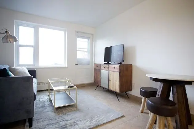 Standard Stüdyo Süit, Avlu Manzaralı