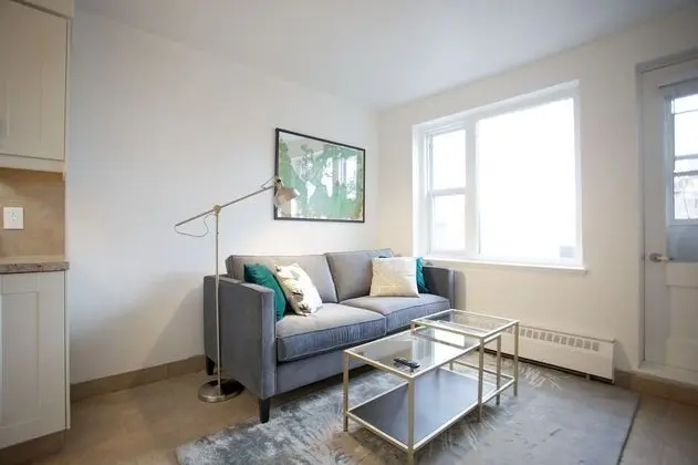 Standard Stüdyo Süit, Avlu Manzaralı