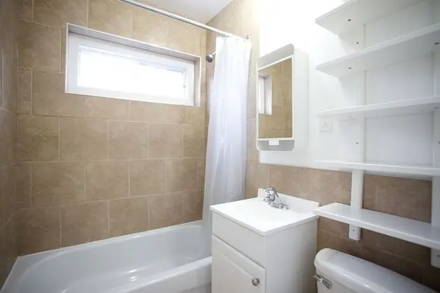 Standard Stüdyo Süit, Avlu Manzaralı