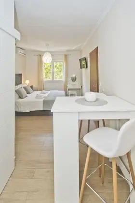 City Stüdyo, Teras, Deniz Manzaralı (for 2 persons)
