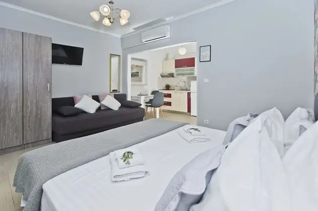 Stüdyo, Balkon, Kısmi Deniz Manzaralı (For 3)