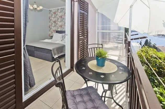 Stüdyo, Balkon, Kısmi Deniz Manzaralı (For 3)