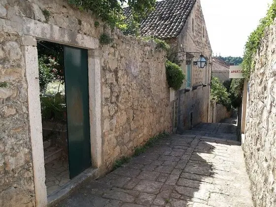 Apart Daire (Milu - 80 m from sea - A1(4+1))