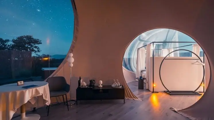 Suite Deluxe - Luna privada con vistas panorámicas al cielo y jacuzzi