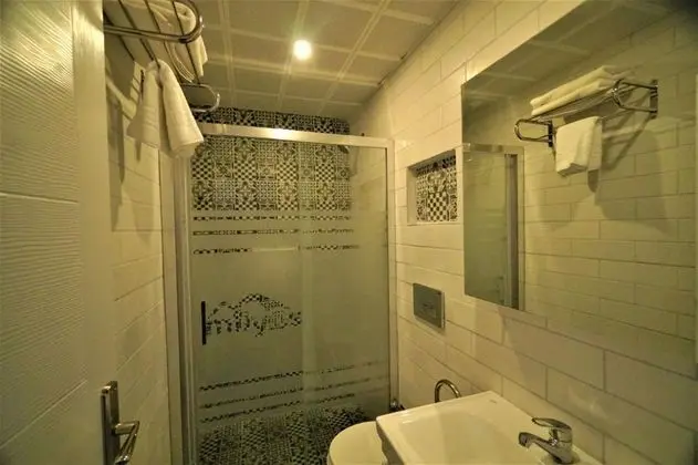 Bungalow Aile Odası, Deniz ve Dağ Manzaralı, Balkonlu