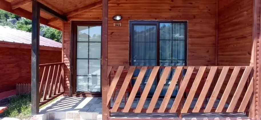 Bungalow Aile Odası, Deniz ve Dağ Manzaralı, Balkonlu