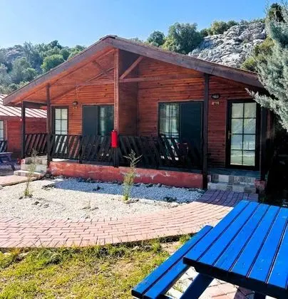 Bungalow Aile Odası, Deniz ve Dağ Manzaralı, Balkonlu