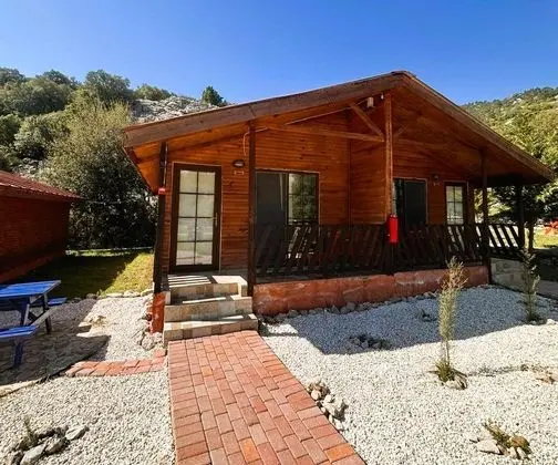 Bungalow Aile Odası, Deniz ve Dağ Manzaralı, Balkonlu