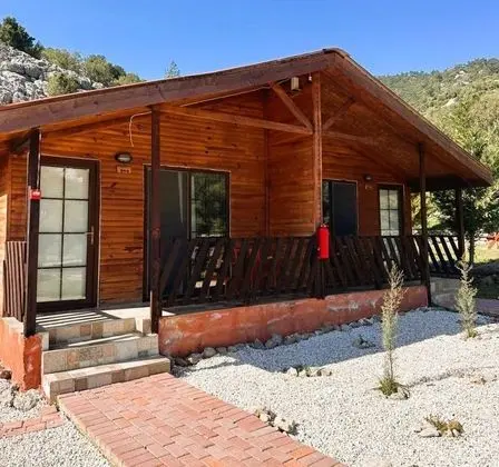 Bungalow Aile Odası, Deniz ve Dağ Manzaralı, Balkonlu
