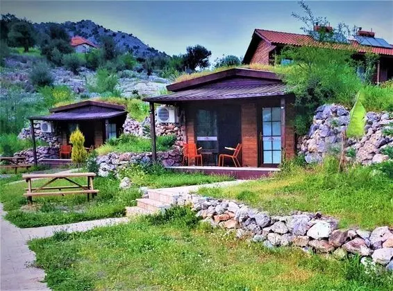 Deluxe Mağara Oda, Dağ Manzaralı, Balkonlu