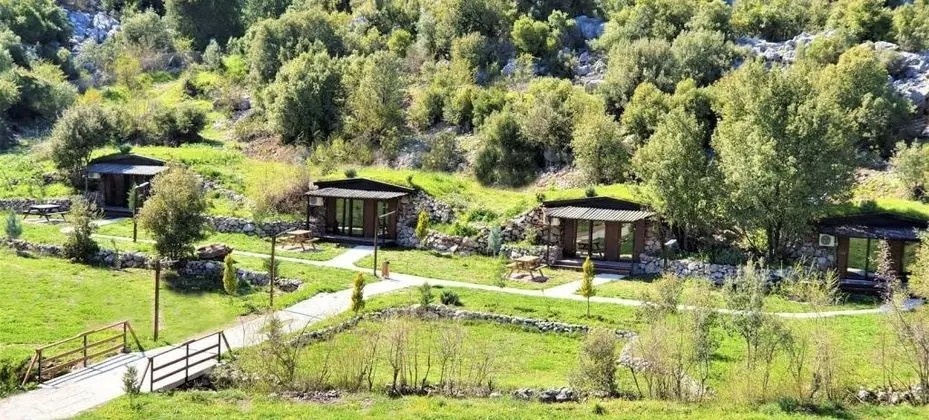 Deluxe Mağara Oda, Dağ Manzaralı, Balkonlu