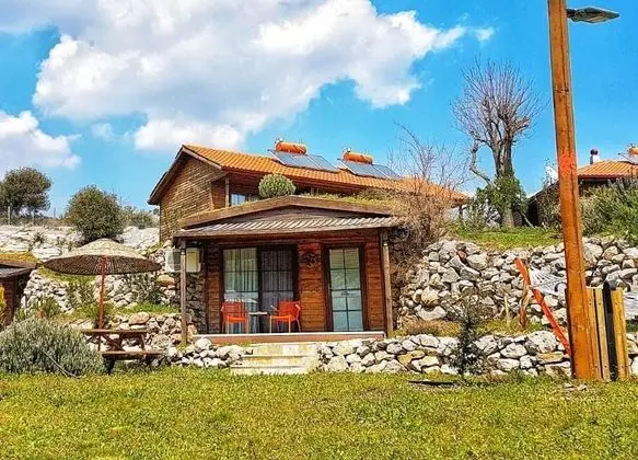 Deluxe Mağara Oda, Dağ Manzaralı, Balkonlu