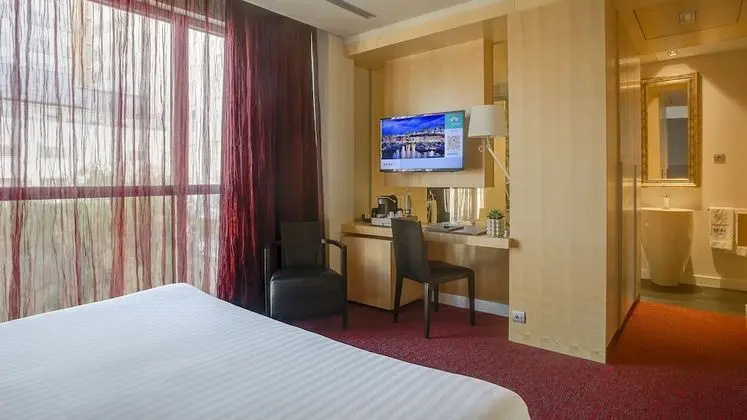 Privilege Room