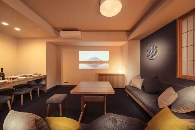 Deluxe Apart Daire (Theater)