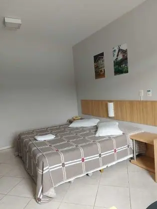 Basic Büyük Yataklı Tek Kişilik Oda