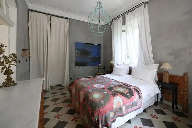 Tek Büyük veya İki Ayrı Yataklı Oda (Detroit)