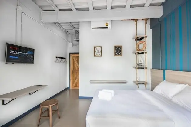 Premium Tek Büyük Yataklı Oda, 1 Büyük (Queen) Boy Yatak, Balkon, Okyanusa Sıfır