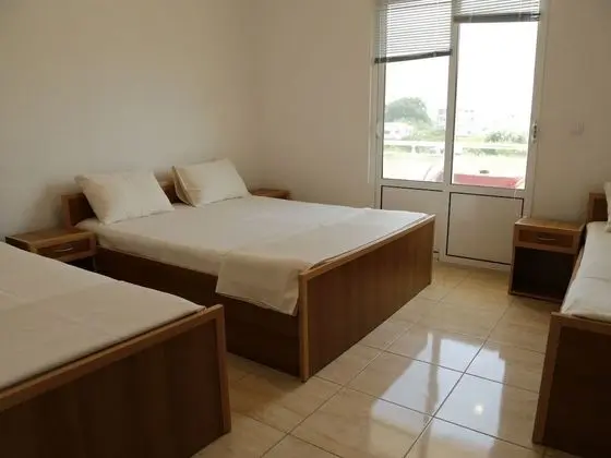 Classic Dört Kişilik Oda, Bahçe Manzaralı