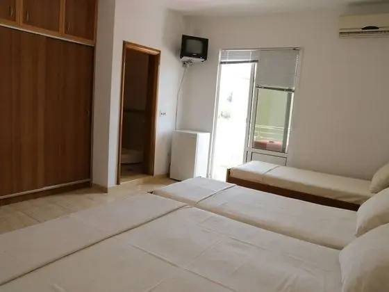 Classic Dört Kişilik Oda, Bahçe Manzaralı