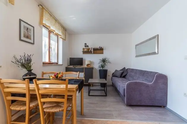 Apart Daire (Mimi - with swimming pool - A1 Jasen()