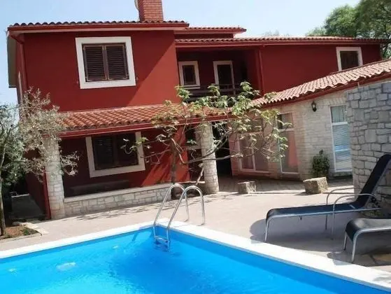 Apart Daire (Mimi - with swimming pool - A2 Ulika()