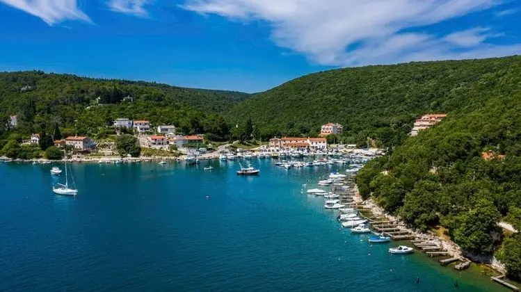 Apart Daire (Mimi - with swimming pool - A2 Ulika()