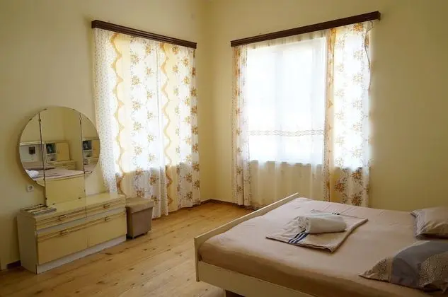 Basic Tek Büyük Yataklı Oda