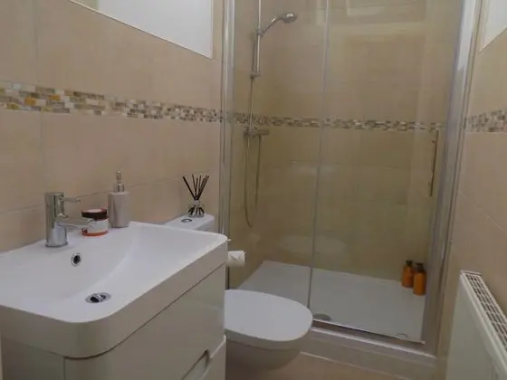 Exclusive Apart Daire, Özel Banyo, Avlu Manzaralı