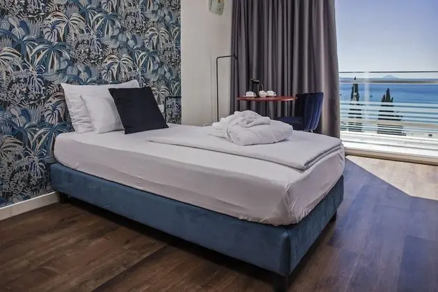 Deluxe Tek Kişilik Oda
