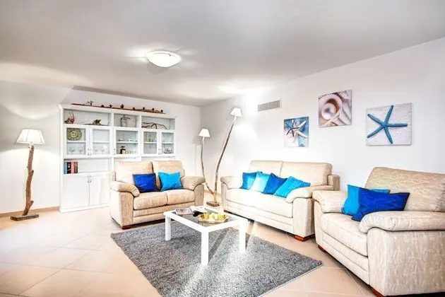 Villa, 5 Yatak Odası, Kişiye Özel Havuzlu, Bahçe Manzaralı