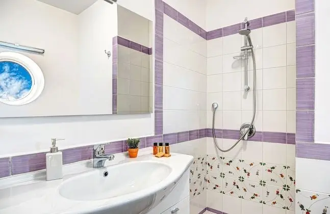 Villa, 5 Yatak Odası, Kişiye Özel Havuzlu, Bahçe Manzaralı