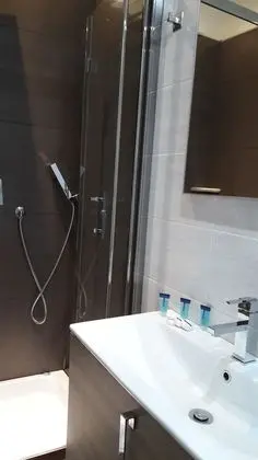 Standard Üç Kişilik Oda