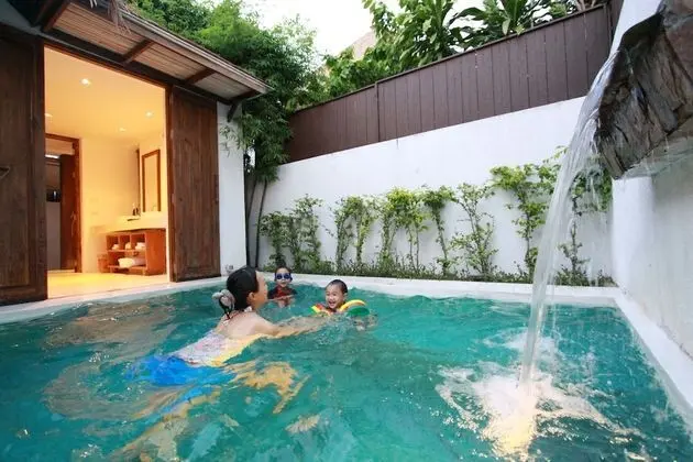Villa, Havuz Erişimli (Jacuzzi Pool Villa)