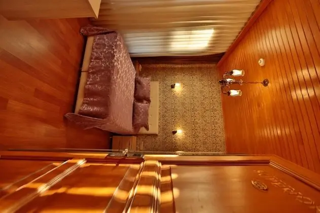 Standart Oda, Şehir Manzaralı