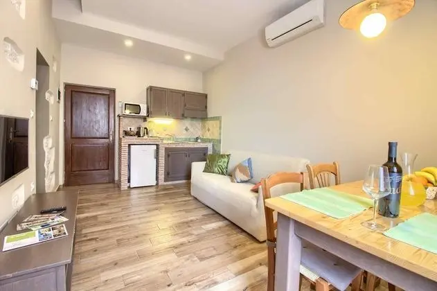 Superior Apart Daire, 1 Yatak Odası, Mutfak