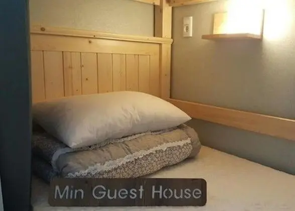 Ortak Ranzalı Oda, Sadece kadınlar için (2 people)