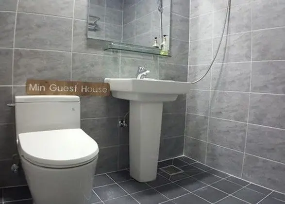 Ortak Ranzalı Oda, Sadece kadınlar için (2 people)