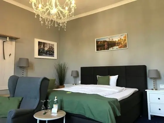 Comfort Tek Büyük Yataklı Oda